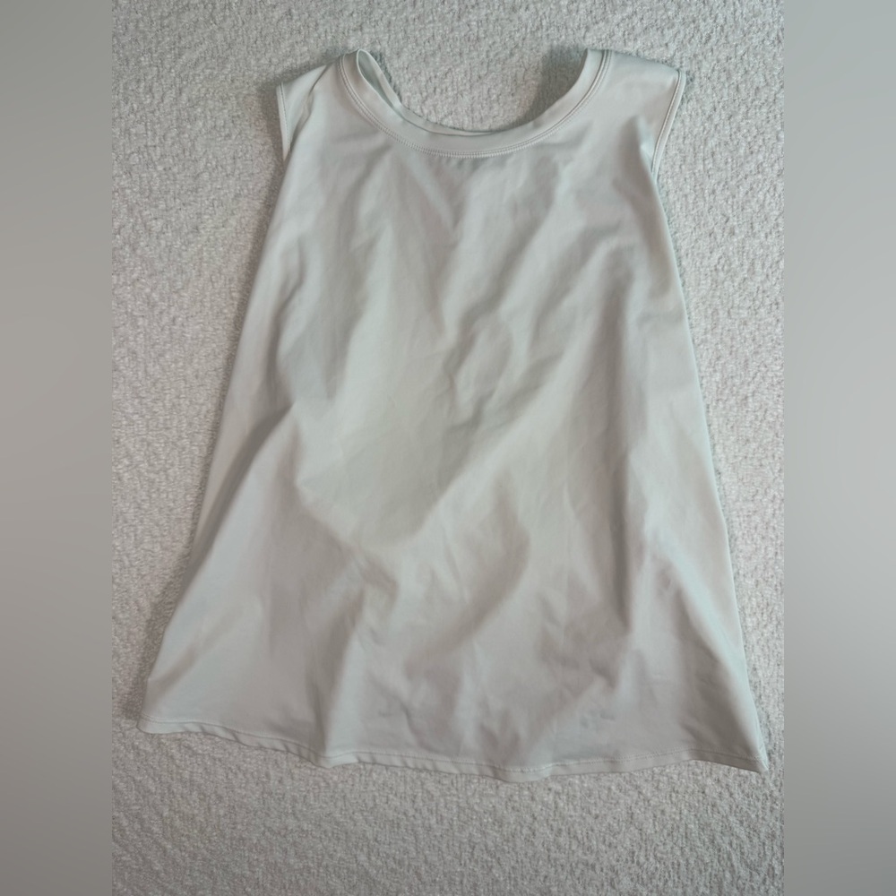 Halara womens Cut Out Crossover Hem Solid Yoga Tank Top white size large gym